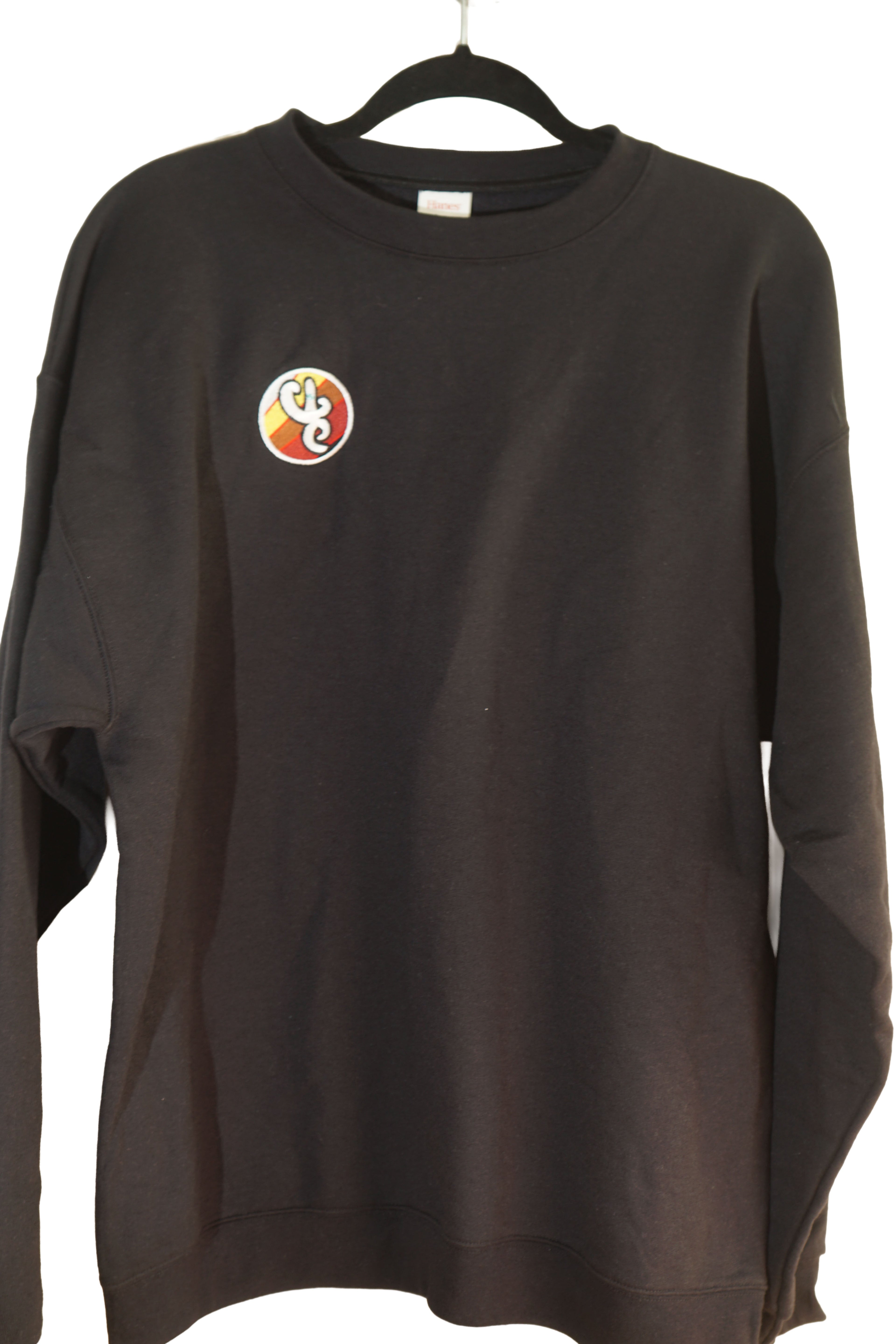 CREW NECK